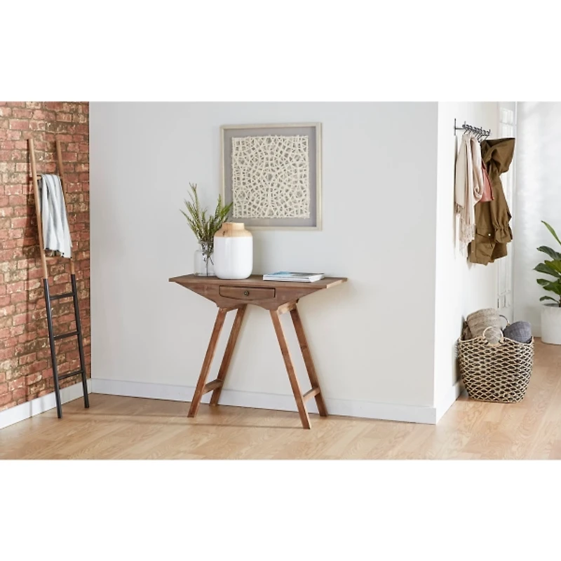 Natural and Black Seagrass Diamond Weave Basket