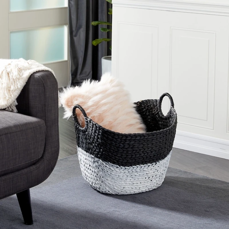 Black and White Seagrass Ring Handle Basket