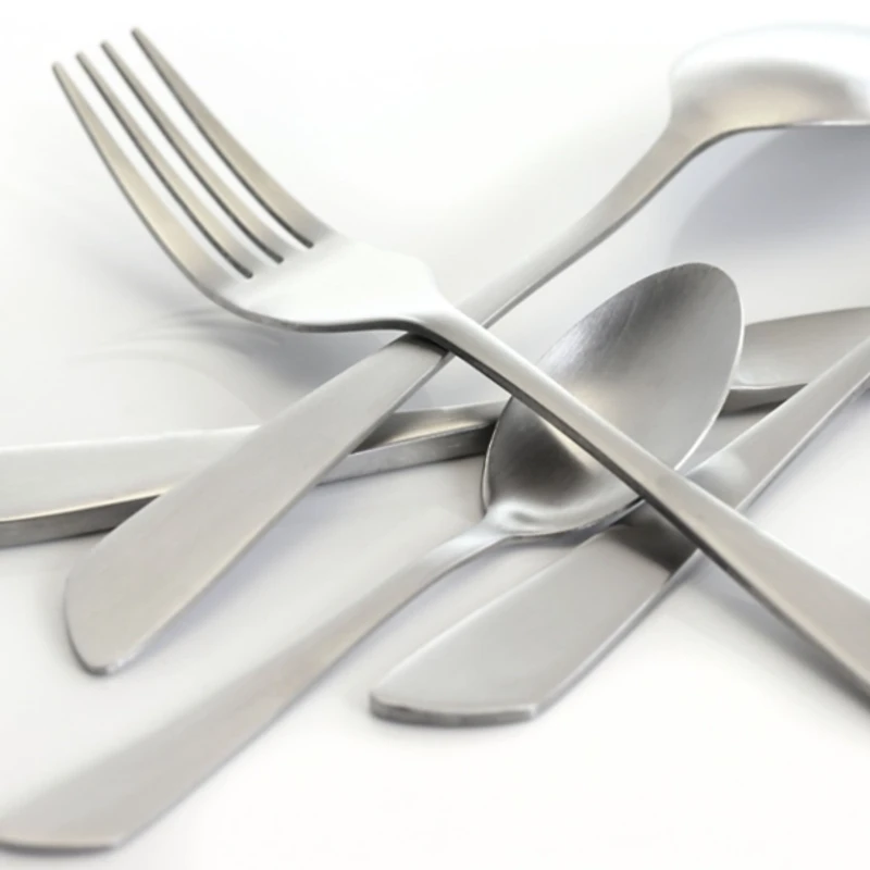 Matte Silver Angled Base 20-pc. Flatware Set