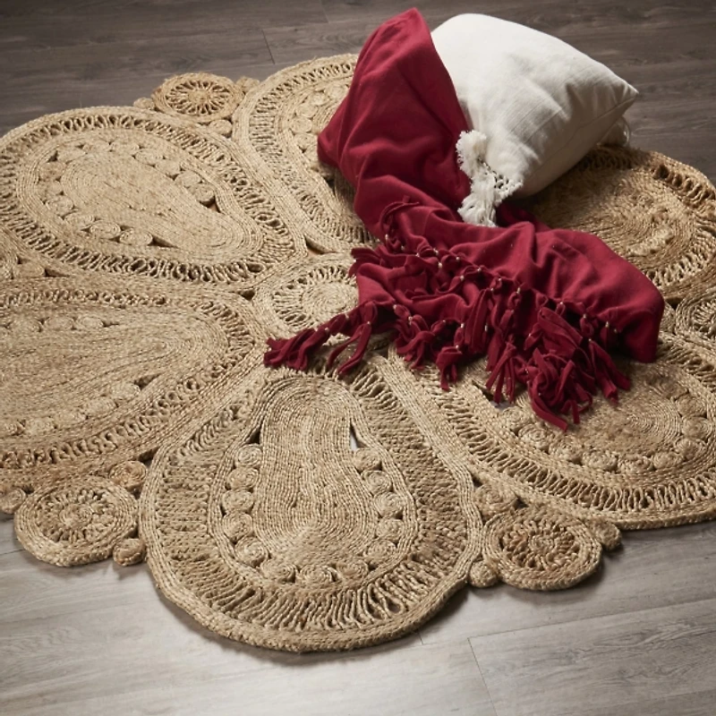 Flower Doily Hand Braided Jute Area Rug, 4x4