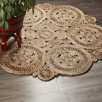 Floral Fantasy Hand Braided Jute Area Rug, 4x4