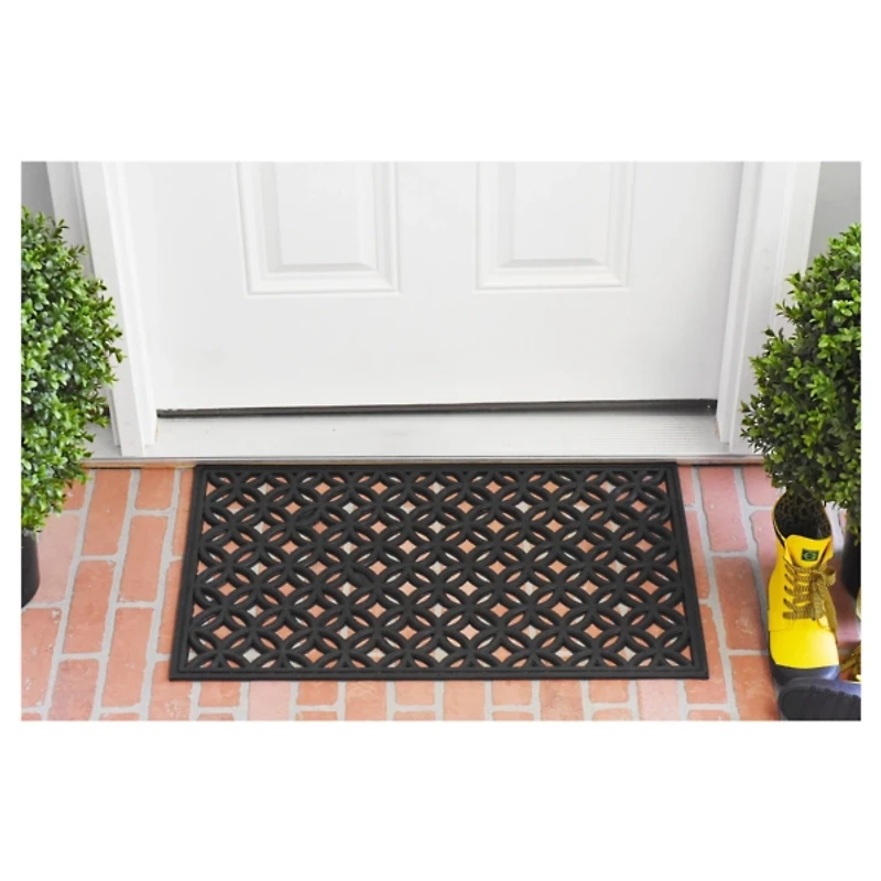 Black Circles Rubber Doormat
