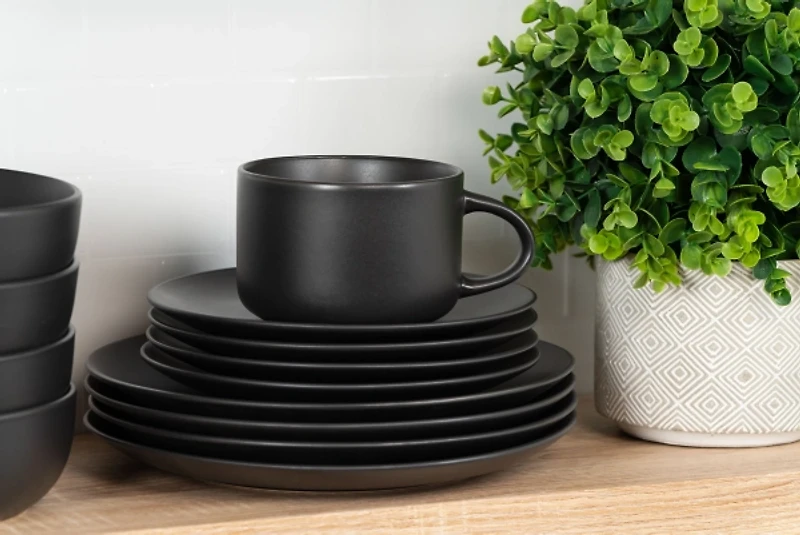 Matte Black Ceramic 16-pc. Dinnerware Set