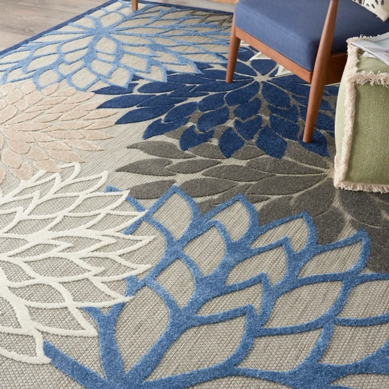 Blue Floral Outdoor Area Rug, 7x10