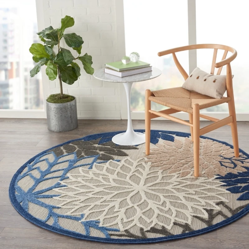 Blue Floral Burst Round Outdoor Area Rug, 5x5