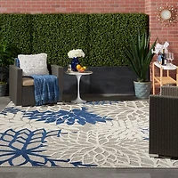 Navy Bright Floral Burst Outdoor Area Rug, 7x10