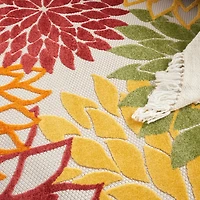 Red Floral Burst Outdoor Round Area Rug