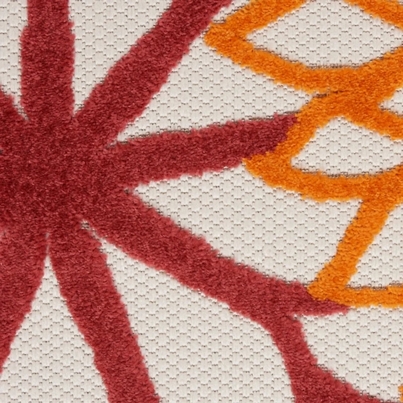 Red Floral Burst Outdoor Area Rug, 5x7