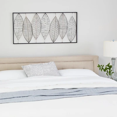 Black Wire Foliage Wall Plaque