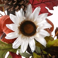 Bountiful Sunflowers Autumn Blend Wreath