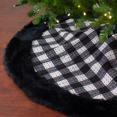 Black and White Buffalo Plaid Tree Skirt with Fur