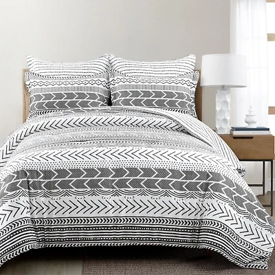 Black White Geometric King 5-pc. Comforter Set