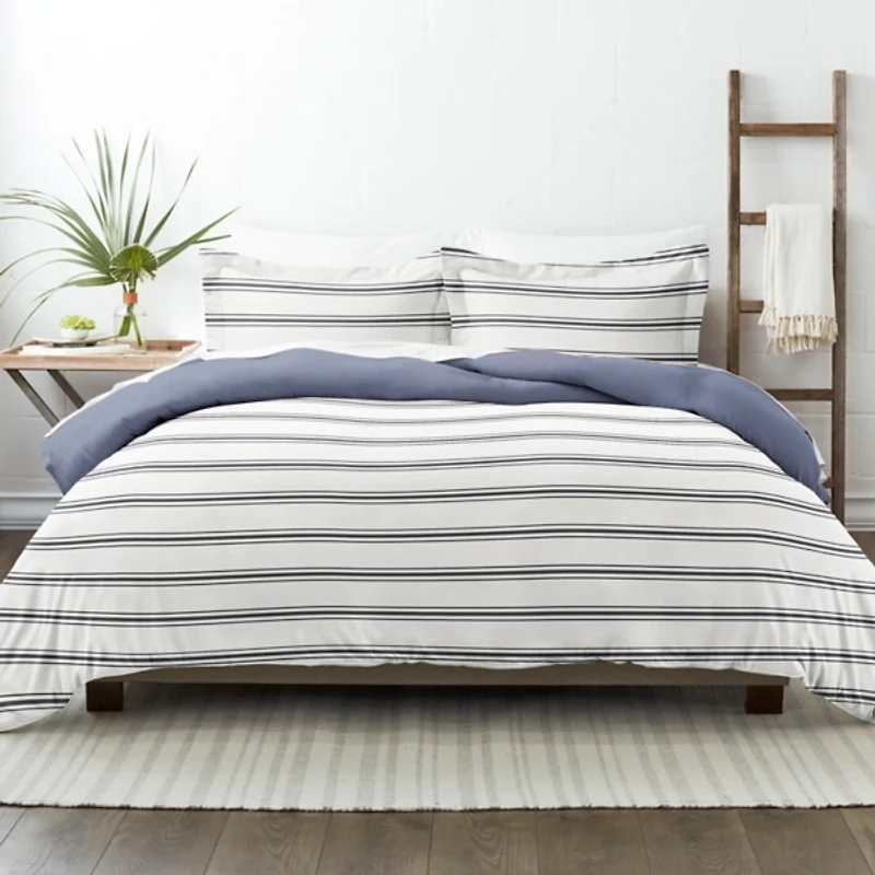Navy Blue Echo Stripe 3-pc. Queen Duvet Cover Set