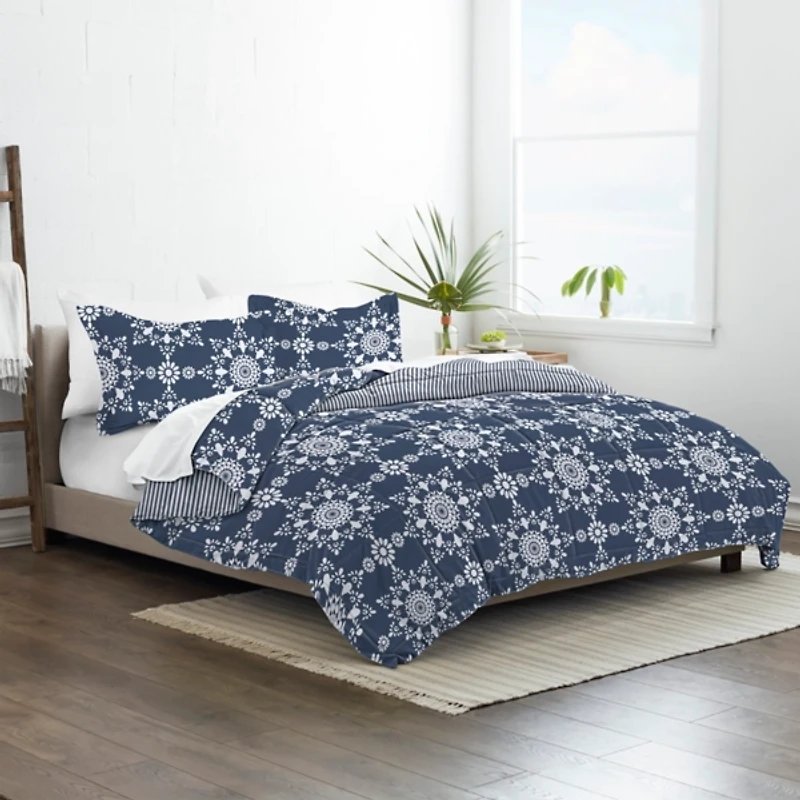 Navy Daisy Medallion Twin 3-pc. Comforter Set