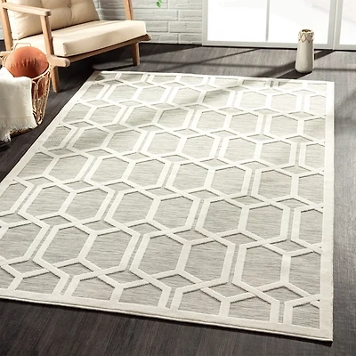 Gray Raised Honeycomb Indoor/Outdoor Area Rug, 7x9