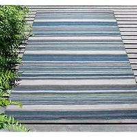 Blue Dhurri Stripe Indoor/Outdoor Area Rug, 7x9