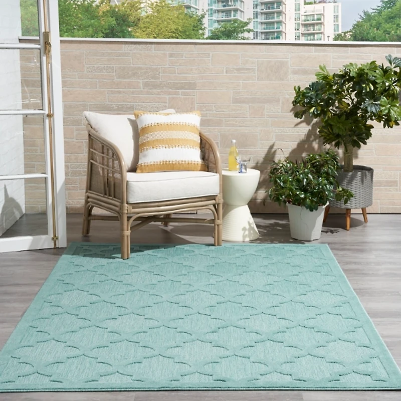 Aqua Trellis Indoor/Outdoor Area Rug, 6x9