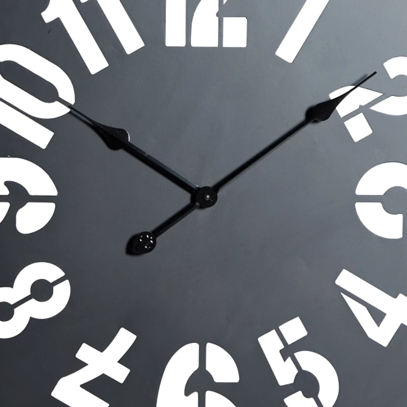 Black Metal Quatrefoil Farmhouse Wall Clock