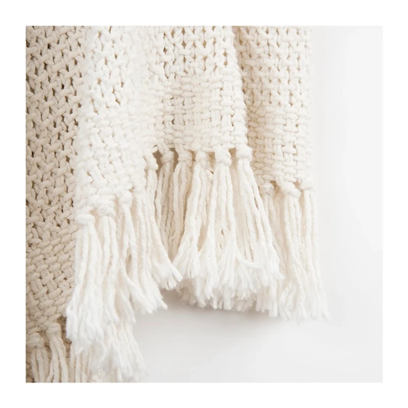 White Cotton Tassel Throw