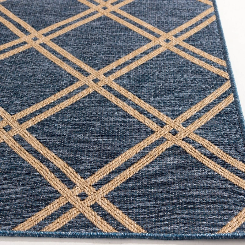 Navy Diamond Indoor/Outdoor Area Rug, 5x7
