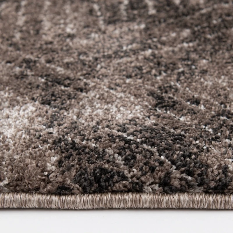 Geometric Kourt Area Rug, 5x7