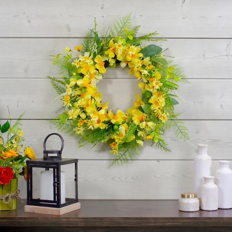 Yellow Daisy and Berry Wreath