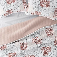 Blush Patchwork Reversible 3-pc. Queen Quilt Set