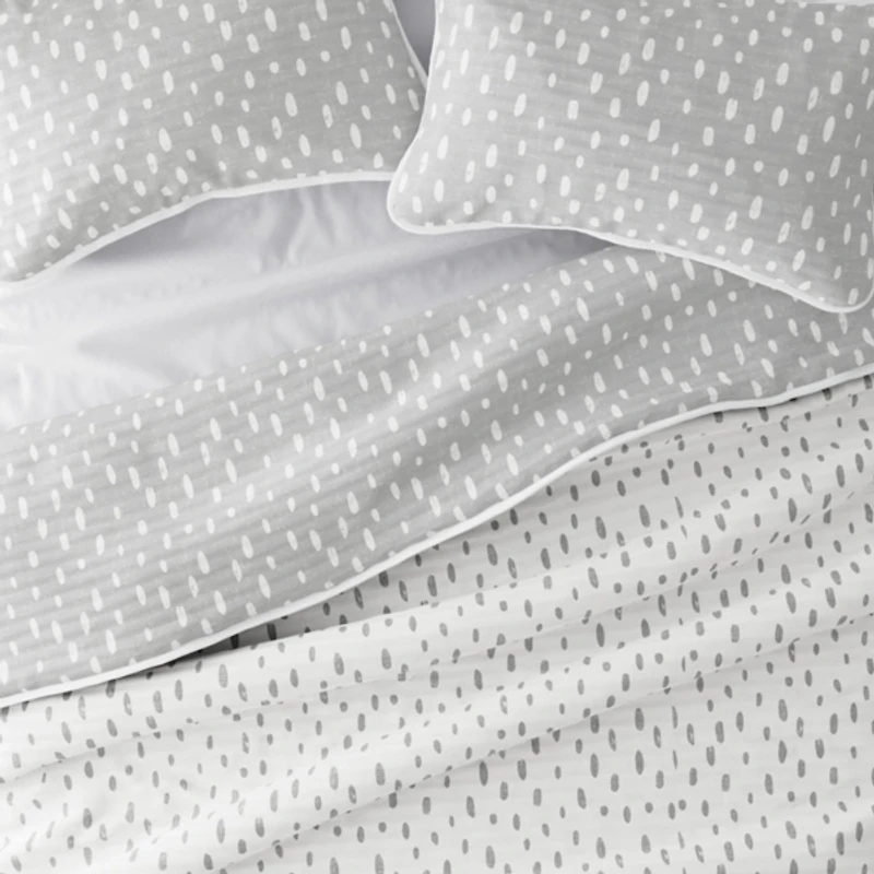 Gray Dotted Reversible 3-pc. King Quilt Set