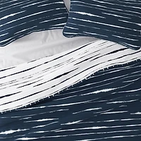 Navy Linear Reversible 3-pc. Queen Quilt Set