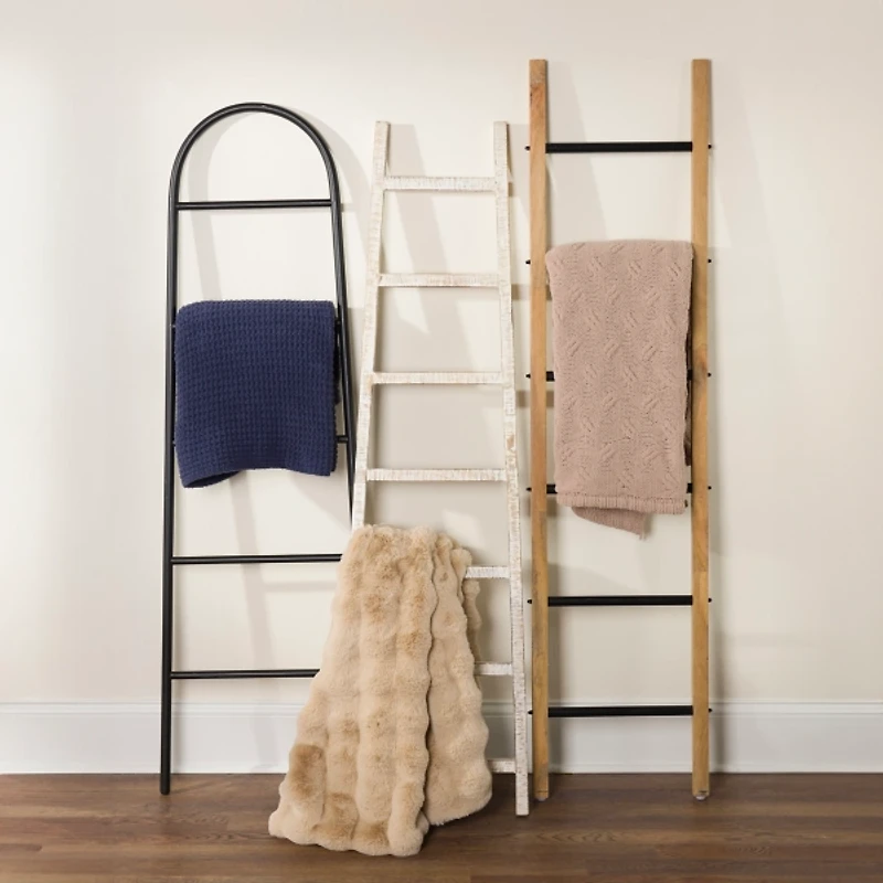 Black Metal Arched Leaning Ladder