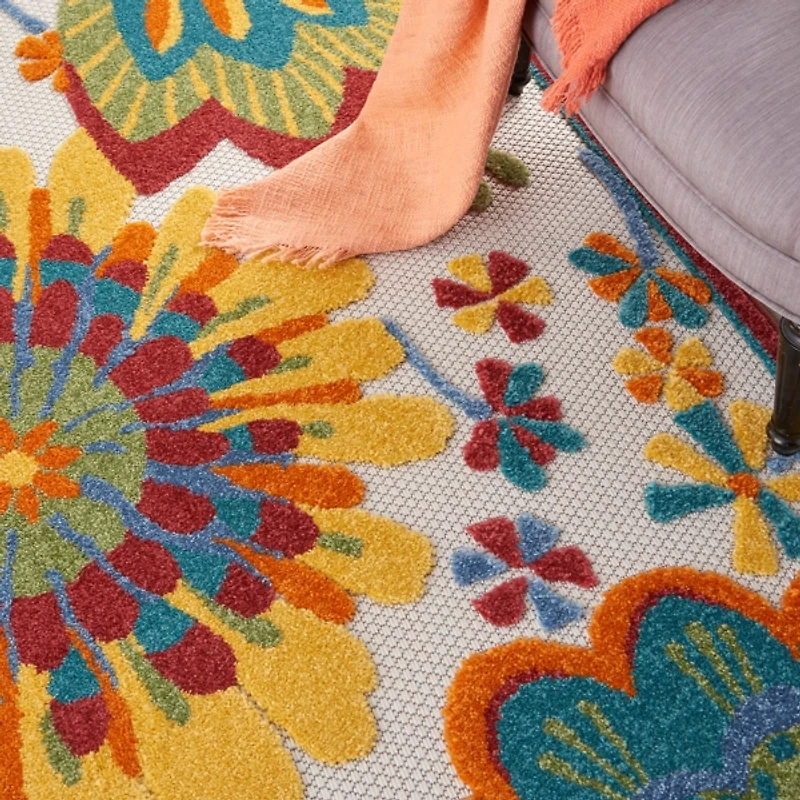 Whimsical Flowers Outdoor Area Rug, 6x9