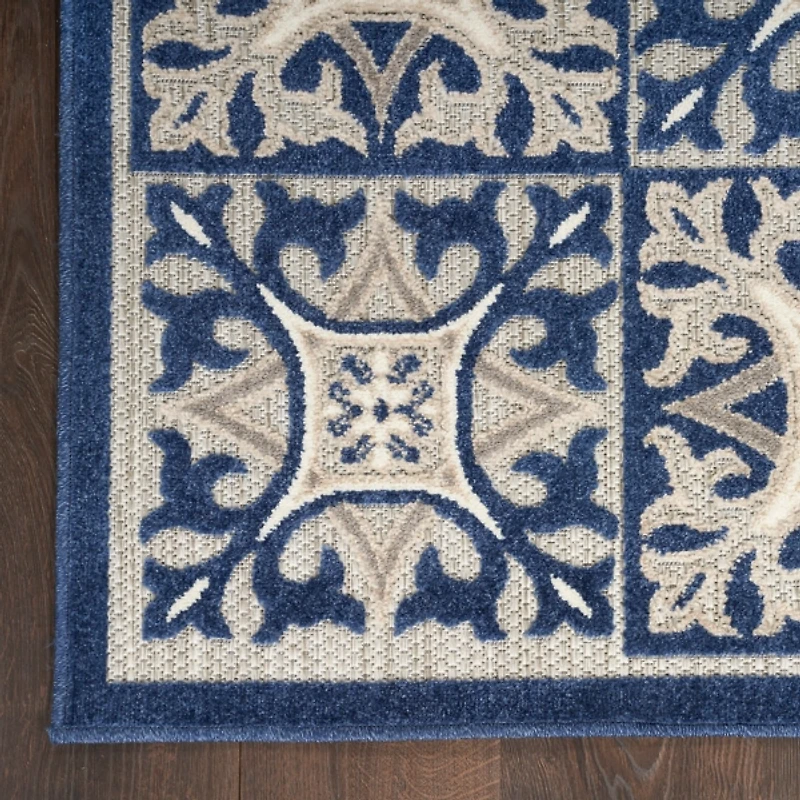 Aloha Blue Geometric Indoor/Outdoor Area Rug