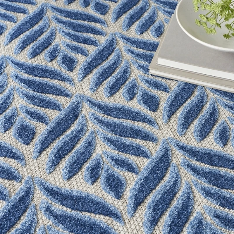 Aloha Blue Botanical Indoor/Outdoor Rug