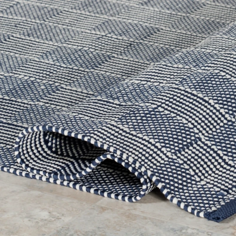 Blue & Ivory Checkered Indoor/Outdoor Rug, 4x6