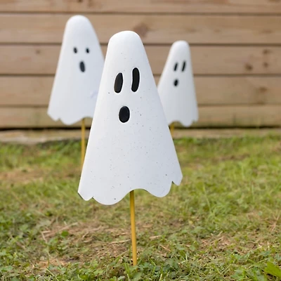 Halloween Ghost Yard Stake, 20 in.