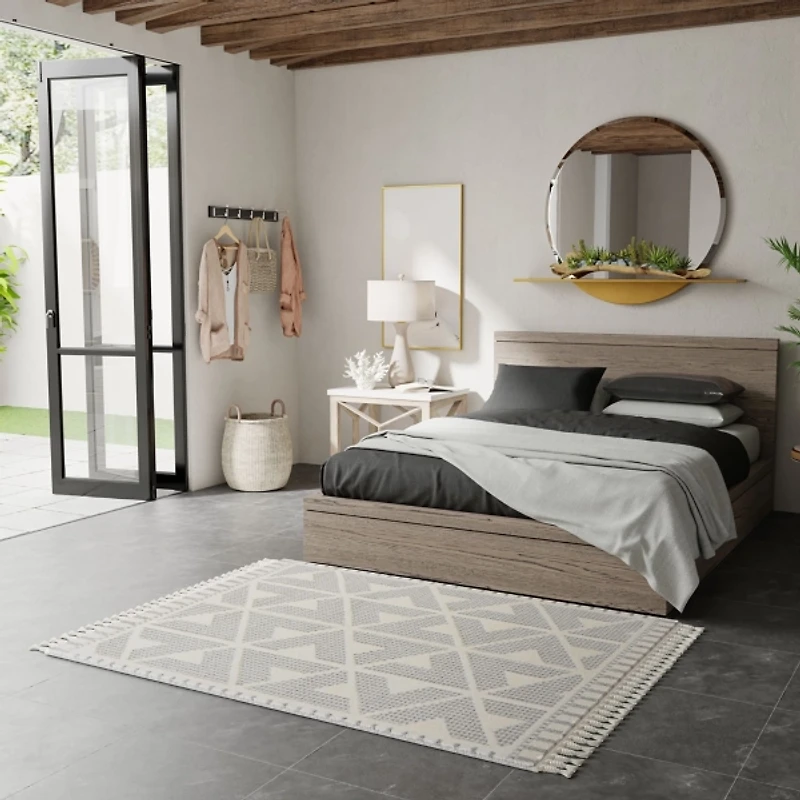 Gray & White Geometric Shag Area Rug, 8x10