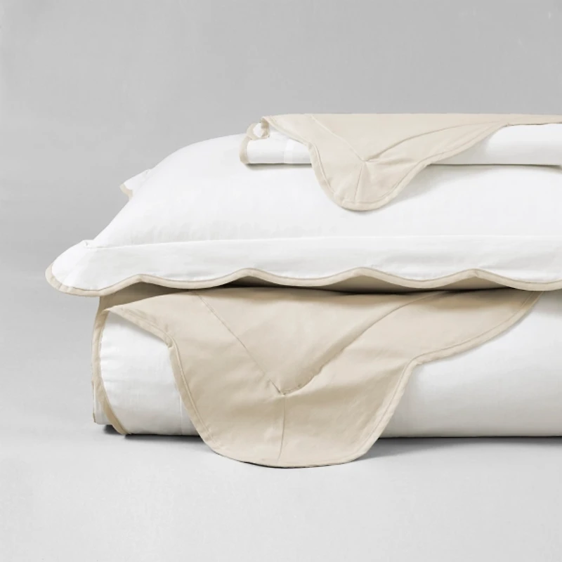 Tan Scallop Edge 3-pc. Full/Queen Duvet Cover Set
