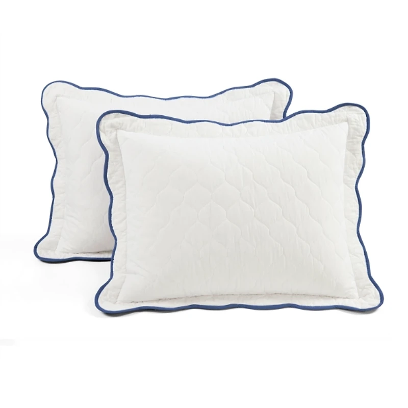 White and Navy Scallop 3-pc. King Quilt Set
