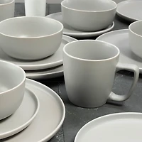 Stone Eliza 16-pc. Dinnerware Set