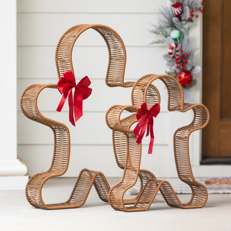 Rattan Gingerbread Men Outdoor Statues, Set of 2