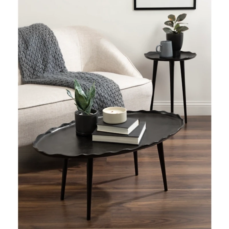 Black Metal Deckled Edge Round Side Table