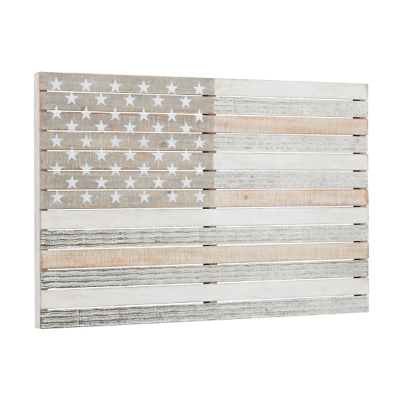 Distressed Wood American Flag Wall Plaque