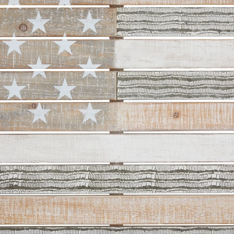 Distressed Wood American Flag Wall Plaque