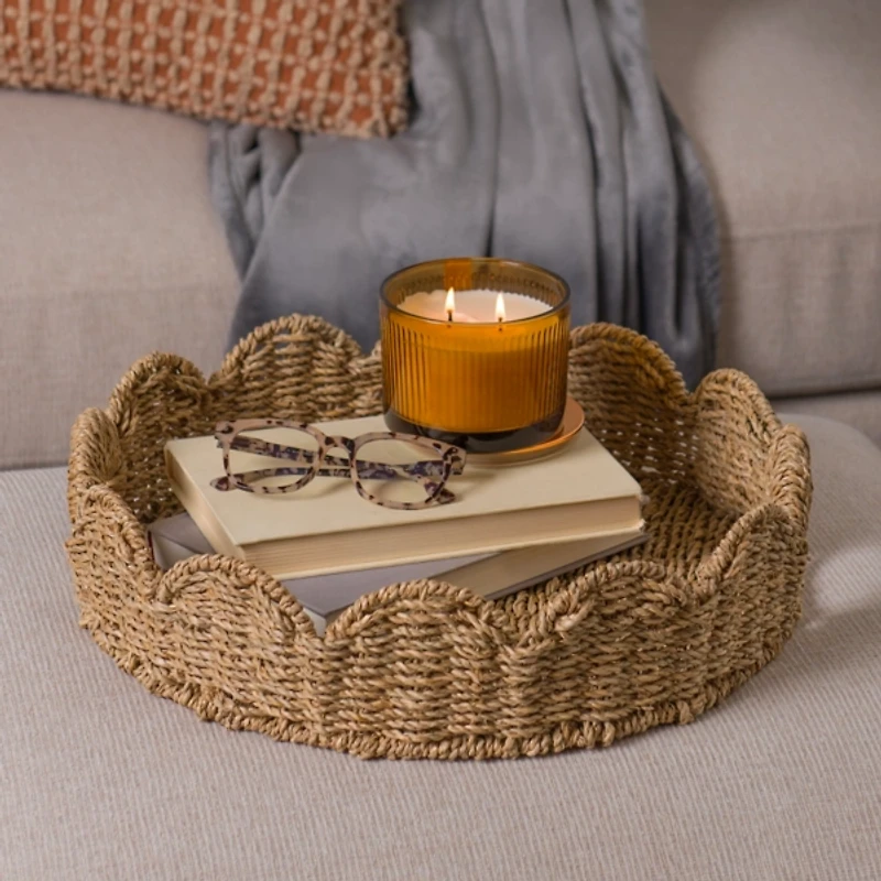 Round Scalloped Seagrass Decorative Tray