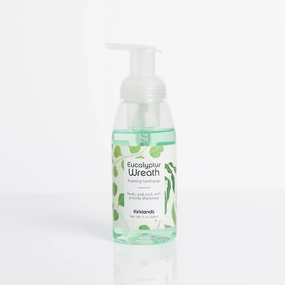 Eucalyptus Wreath 9 oz. Foaming Hand Soap