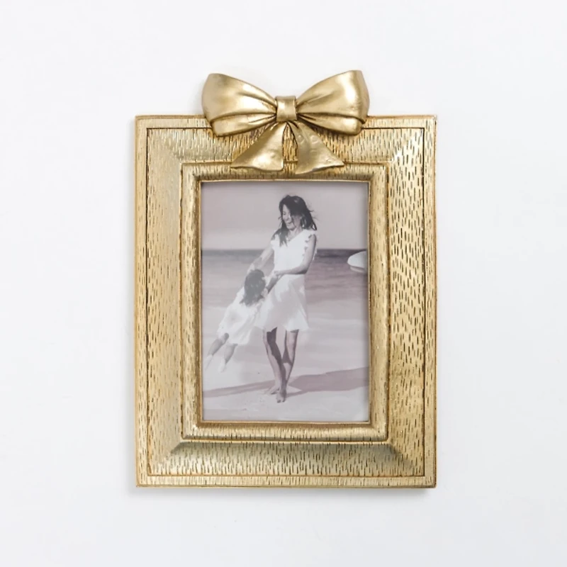 Gold Bow Picture Frame