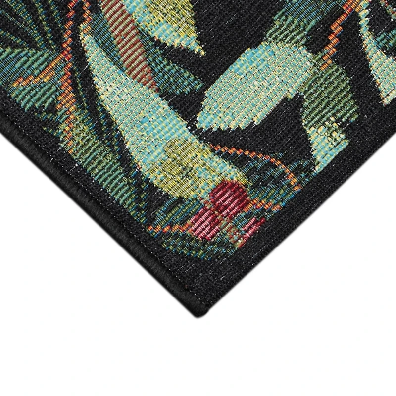 Winter Blooms Accent Rug