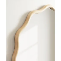 Natural Wavy Scallop Round Wall Mirror