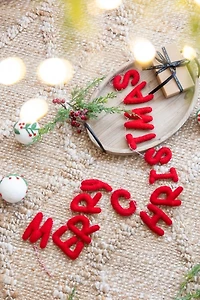 Red Wool Merry Christmas Banner