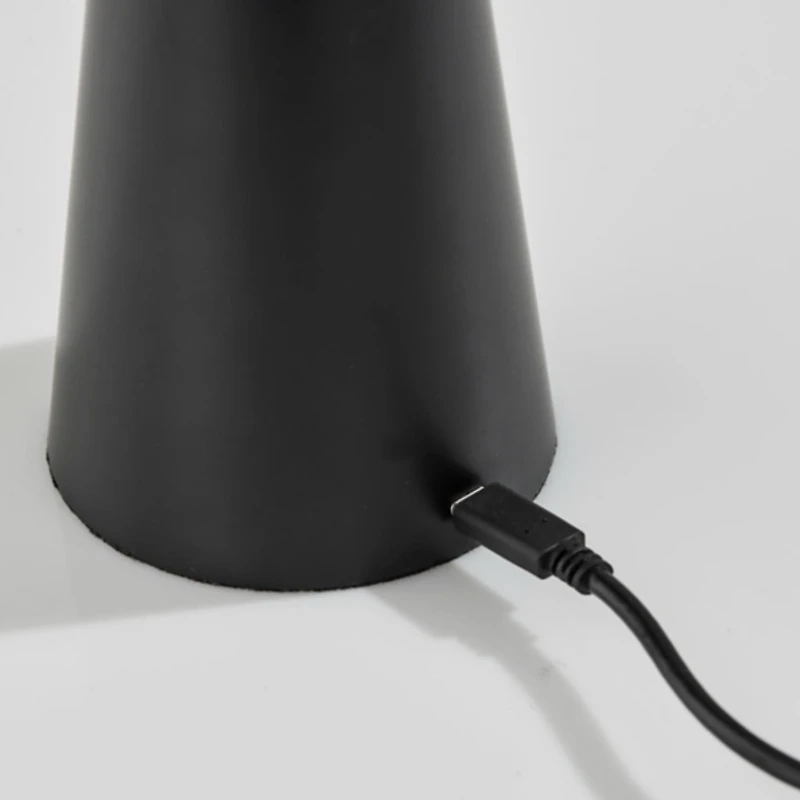 LED Cordless Lamp with Round Shade